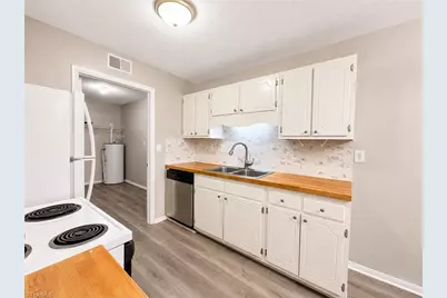 2235 Sunderland Road #98c, Winston-Salem, NC 27103 - Photo 5