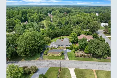902 Sedgewick Lane, High Point, NC 27262 - Photo 11