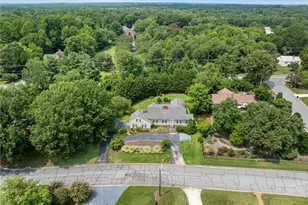 902 Sedgewick Ln, High Point, NC 27262 - Photo 11