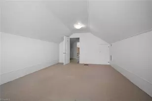 902 Sedgewick Ln, High Point, NC 27262 - Photo 45