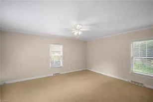 902 Sedgewick Ln, High Point, NC 27262 - Photo 33