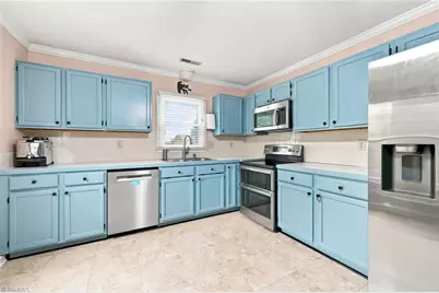5536 Moravian Heights Lane, Clemmons, NC 27012 - Photo 9