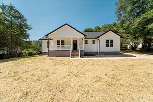2934 S Stratford Rd, Winston-Salem, NC 27103 - Photo 1