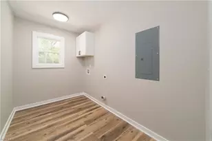 2934 S Stratford Rd, Winston-Salem, NC 27103 - Photo 17