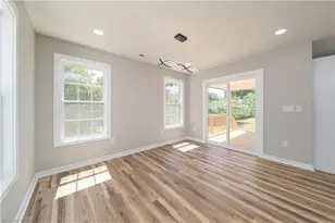 2934 S Stratford Rd, Winston-Salem, NC 27103 - Photo 5