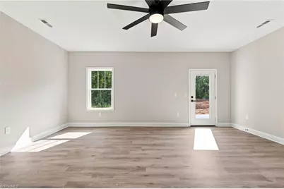 5924 N Church Street, Greensboro, NC 27455 - Photo 11