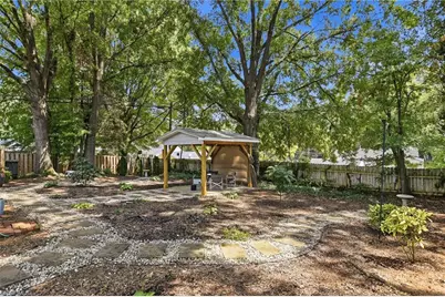 2400 Westover Drive, Winston-Salem, NC 27103 - Photo 31