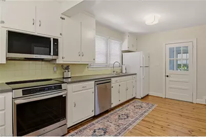 2400 Westover Drive, Winston-Salem, NC 27103 - Photo 11