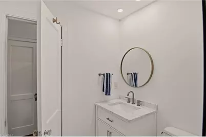 2400 Westover Drive, Winston-Salem, NC 27103 - Photo 17