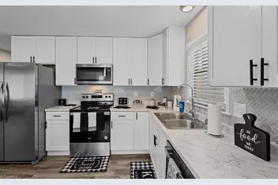 509 Woodrow Avenue, High Point, NC 27262 - Photo 17