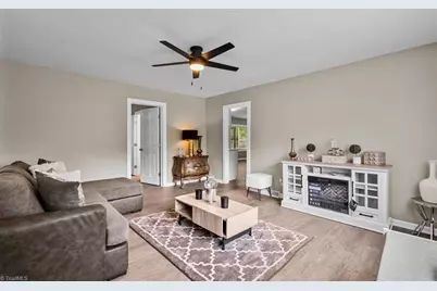 1519 McGuinn Drive, High Point, NC 27262 - Photo 15