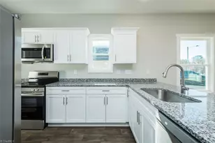 1070 Pinnix Loop, Burlington, NC 27217 - Photo 11