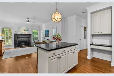 2014 Roanoke Drive, Greensboro, NC 27408 - Photo 15