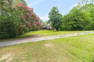 7150 Belews Run Rd, Belews Creek, NC 27052 - Photo 49