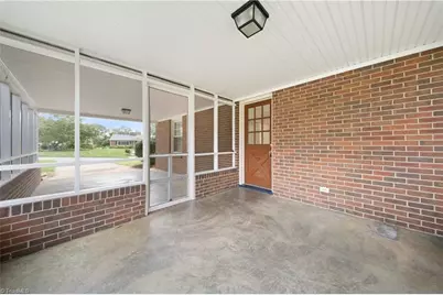 2801 Deerwood Drive, Winston-Salem, NC 27103 - Photo 3