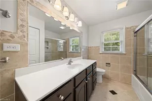 2801 Deerwood Dr, Winston-Salem, NC 27103 - Photo 17