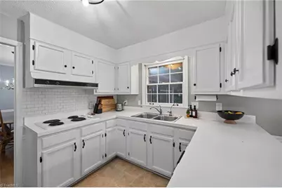 5103 Ellenwood Drive, Greensboro, NC 27410 - Photo 11