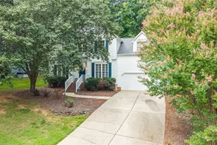 2000 Warwickshire Dr, Greensboro, NC 27455 - Photo 47