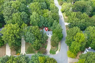 2000 Warwickshire Dr, Greensboro, NC 27455 - Photo 43