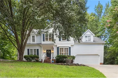 2000 Warwickshire Drive, Greensboro, NC 27455 - Photo 3