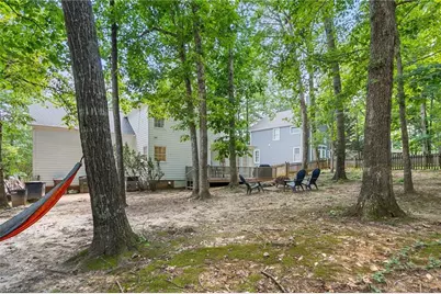 2000 Warwickshire Drive, Greensboro, NC 27455 - Photo 39