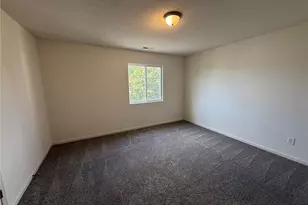 809 Topsail Dr, Browns Summit, NC 27214 - Photo 13