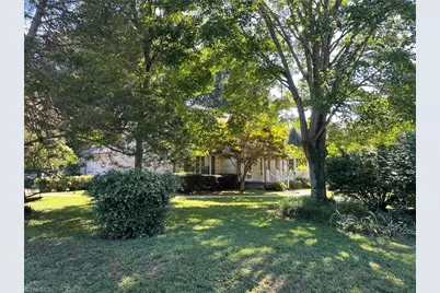301 Shadowood Drive, Reidsville, NC 27320 - Photo 9