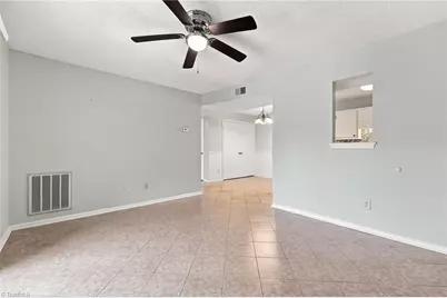 521 Mystic Drive #G, Greensboro, NC 27406 - Photo 5
