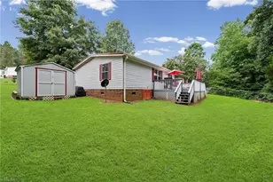 1005 Jessi Ct, Yadkinville, NC 27055 - Photo 35