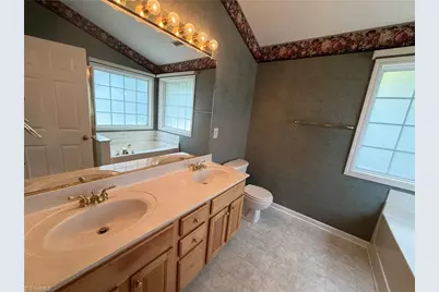 5101 Ivystone Lane, Winston-Salem, NC 27104 - Photo 23