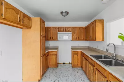 430 Nash Avenue, Winston-Salem, NC 27101 - Photo 9