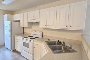 5641 Fellowship Dr, Greensboro, NC 27410 - Photo 5