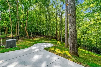 4926 Leinbach Drive, Winston-Salem, NC 27106 - Photo 43