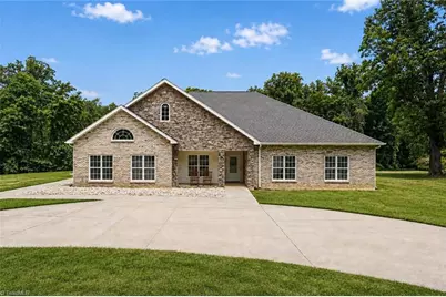 9190 Laurel Glenn Drive, Rural Hall, NC 27045 - Photo 3