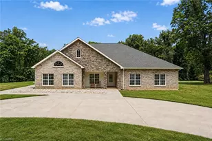 9190 Laurel Glenn Dr, Rural Hall, NC 27045 - Photo 3