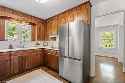817 Clovelly Road, Winston-Salem, NC 27106 - Photo 11
