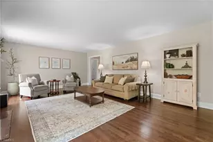 817 Clovelly Rd, Winston-Salem, NC 27106 - Photo 7