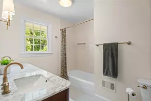 817 Clovelly Rd, Winston-Salem, NC 27106 - Photo 25