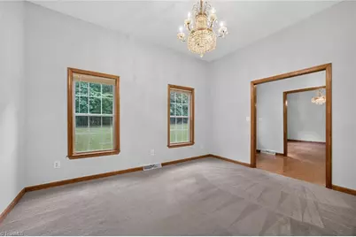 6135 Narrow Way Lane, Winston-Salem, NC 27105 - Photo 5