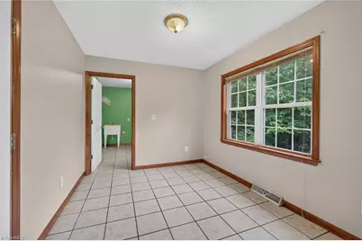6135 Narrow Way Lane, Winston-Salem, NC 27105 - Photo 13