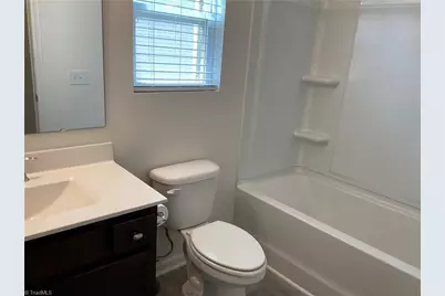 4622 Wesmar Court, Pfafftown, NC 27040 - Photo 9