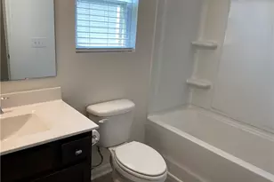 4622 Wesmar Ct, Pfafftown, NC 27040 - Photo 9