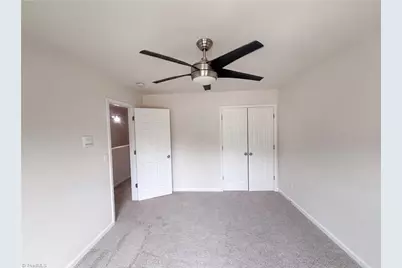 5439 Sky Hill Drive, Greensboro, NC 27301 - Photo 15