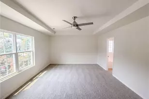 5439 Sky Hill Dr, Greensboro, NC 27301 - Photo 13