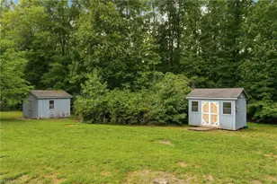 140 Clifton Dr, Reidsville, NC 27320 - Photo 11