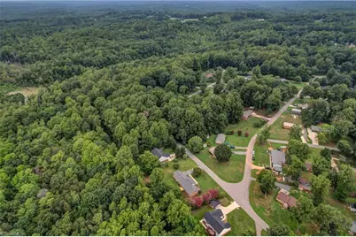 140 Clifton Drive, Reidsville, NC 27320 - Photo 49