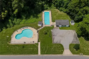 1829 Villa Dr, Greensboro, NC 27403 - Photo 25