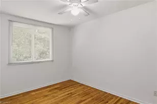 1829 Villa Dr, Greensboro, NC 27403 - Photo 13