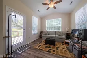 1342 Reading Ct, Burlington, NC 27217 - Photo 17