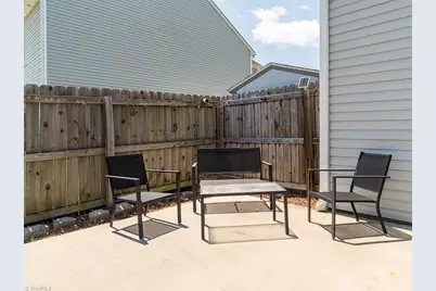 102 Seward Place, Burlington, NC 27217 - Photo 37